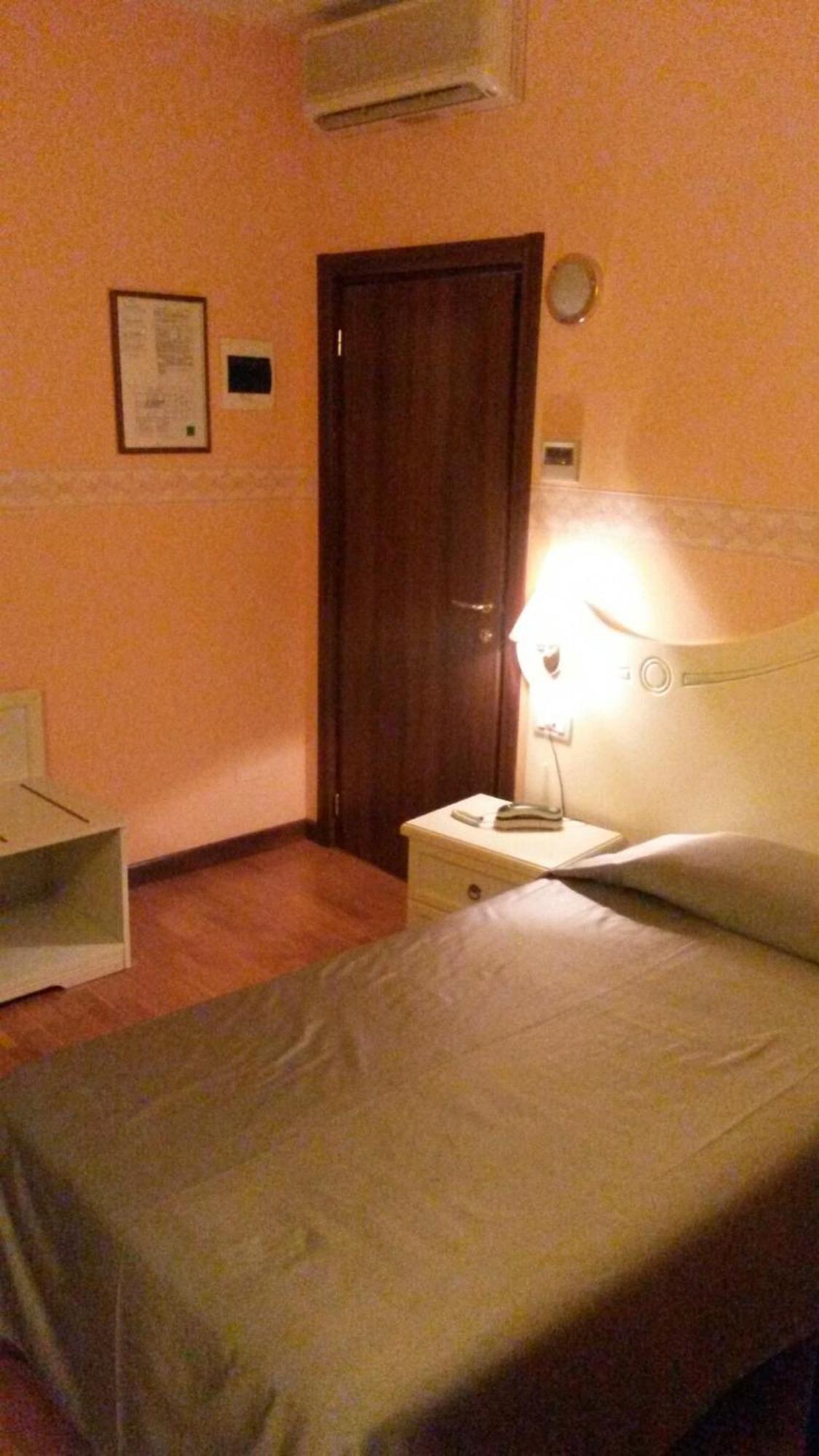 Hotel Ristorante Flora 3*